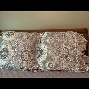 PB Euro shams ***never used***